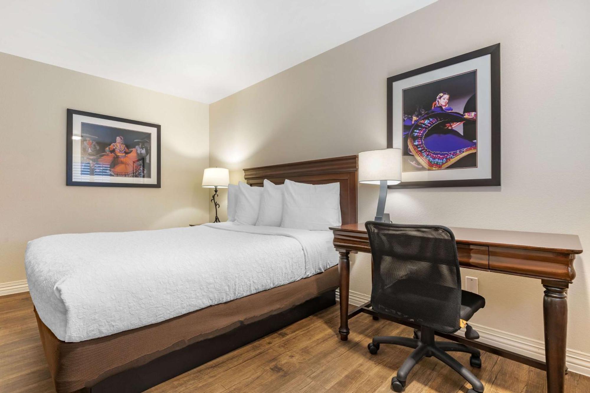 Best Western Rose Garden Inn Watsonville Exterior photo